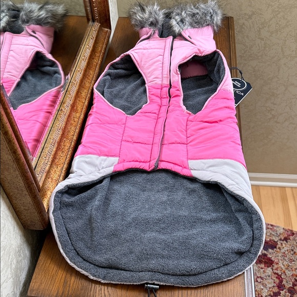 Nautica Dog puffer jacket with removeable faux fur hood. Size XL. Pinks & Gray. - Picture 2 of 16